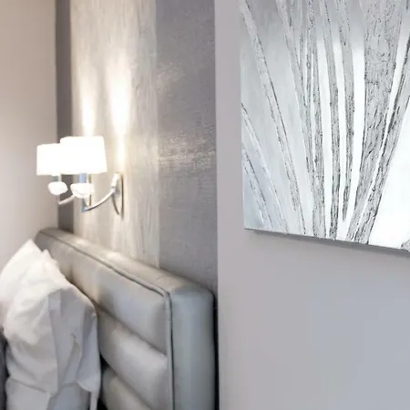 Foter Rezidencia غيور