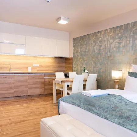 شقة Foter Rezidencia