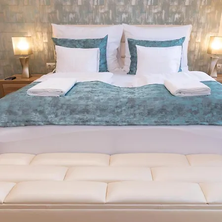 شقة Foter Rezidencia *